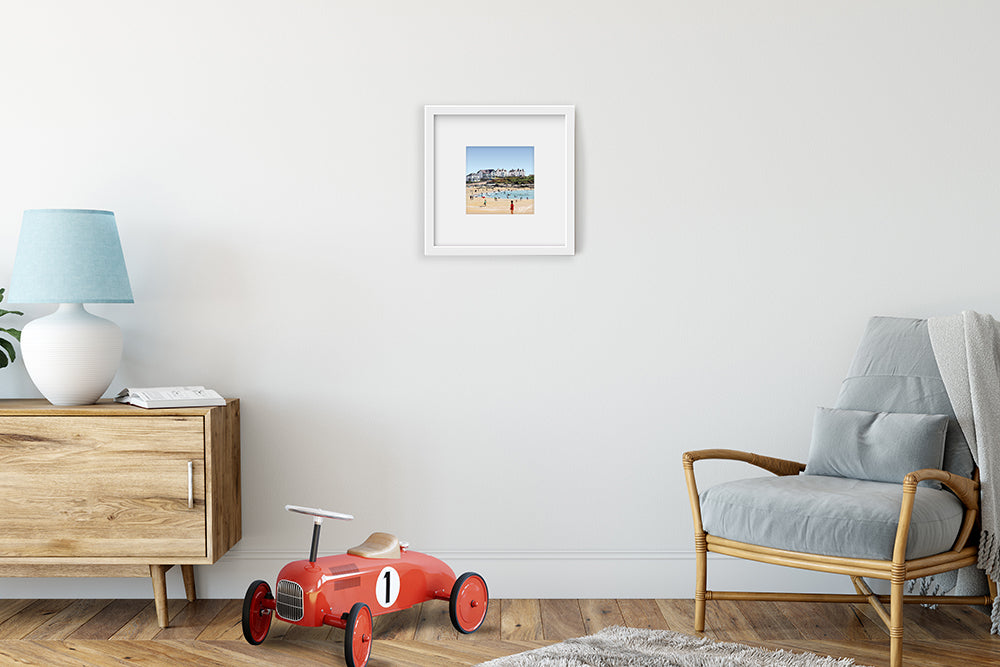 Tywydd Hufen lâ Framed Print (Limited Edition)